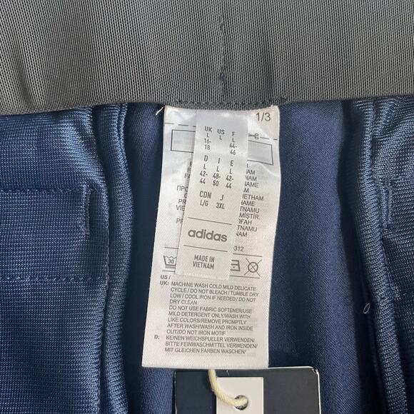 Adidas Womens Pintuck 5" Pull-On Golf Shorts Navy Blue Size Large NWT - Picture 9 of 10